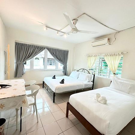 K Inn 55 George Town Extérieur photo